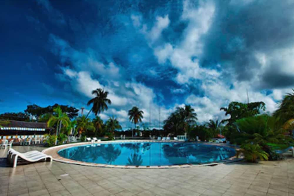 Barrudada Tropical Hotel Сантарен Экстерьер фото